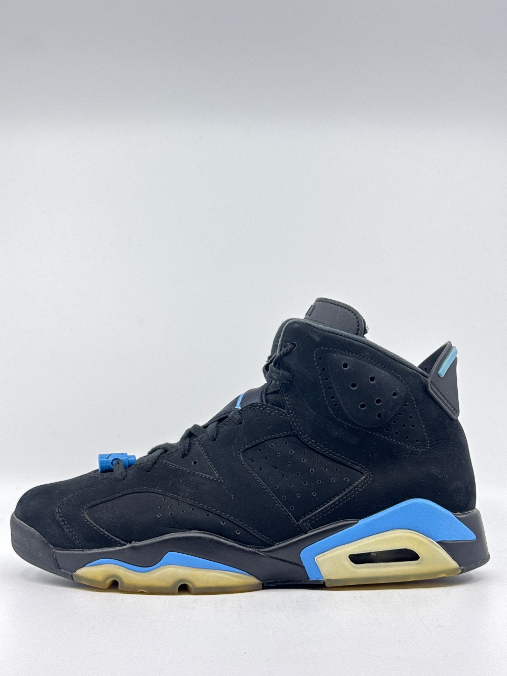 *USED* AJ 6 - UNC