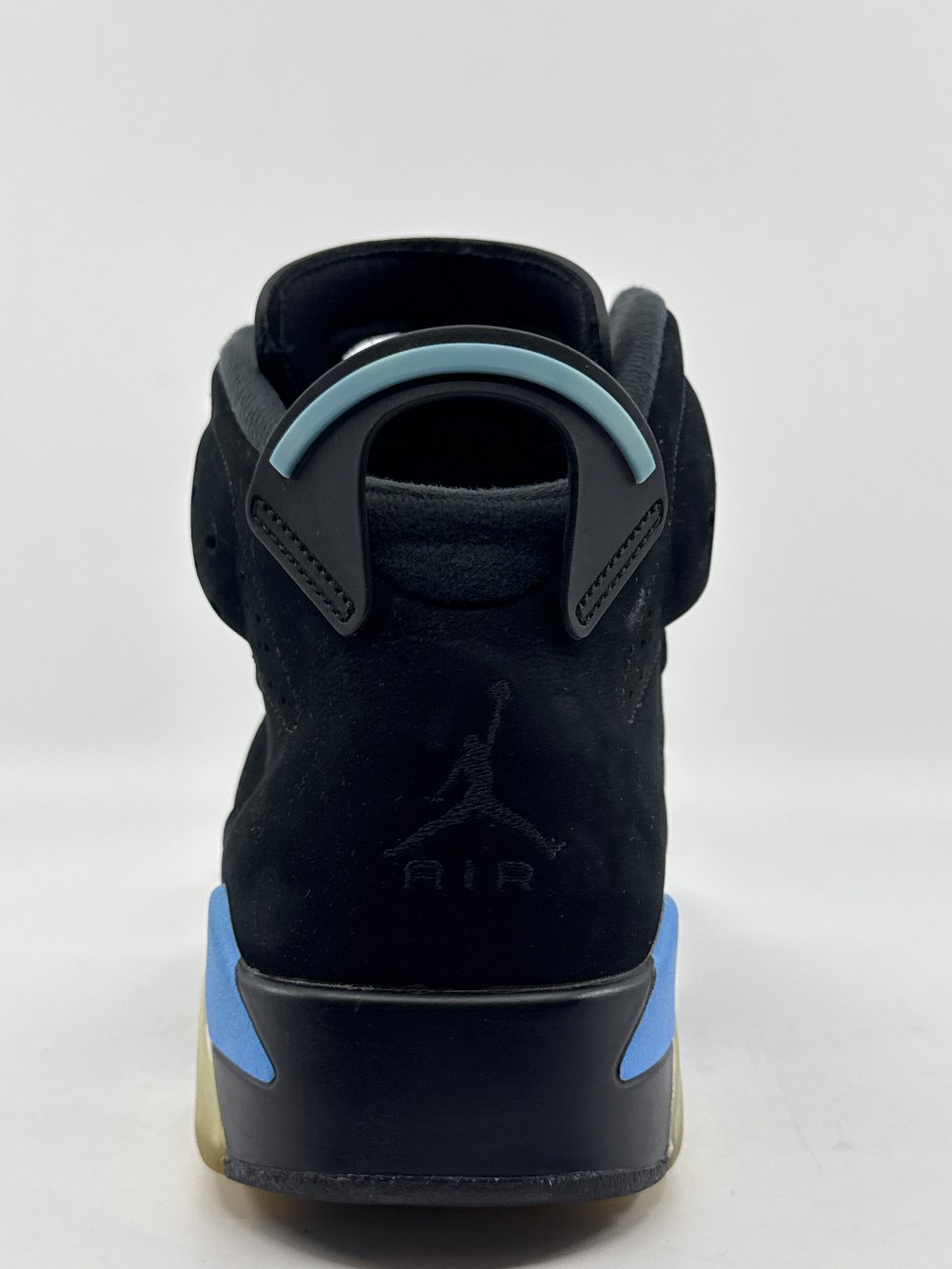 *USED* AJ 6 - UNC