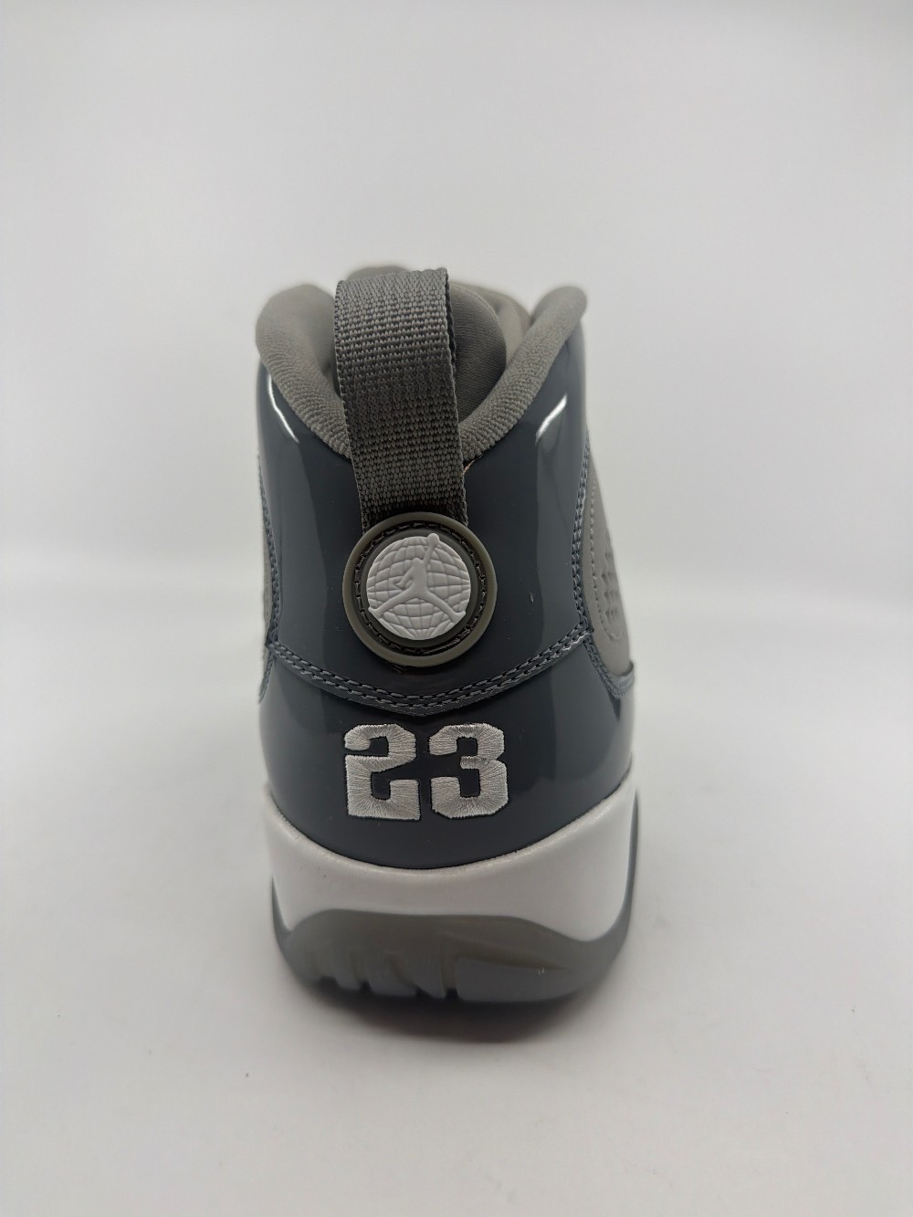 AJ 9 - COOL GREY (2025)