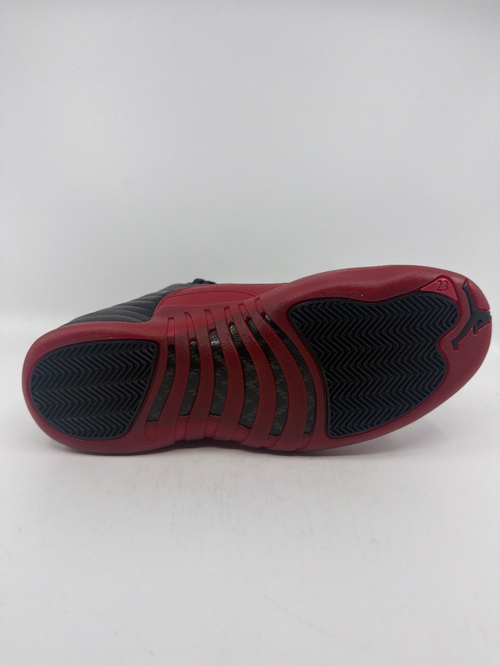 AJ 12 - FLU GAME (2025)