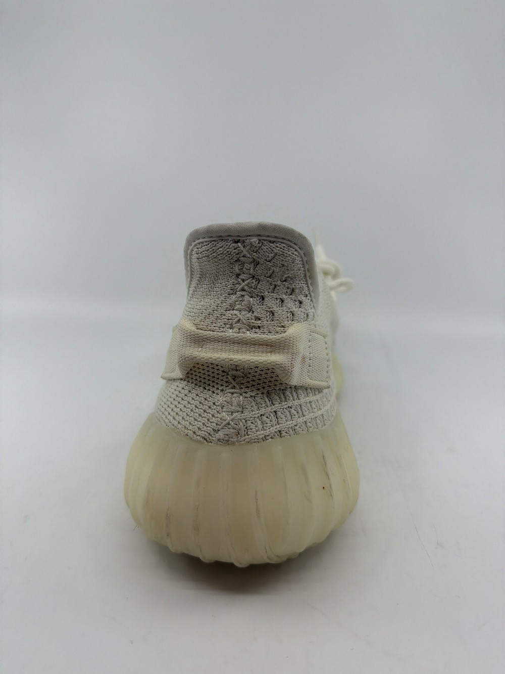 *USED* YEEZY BOOST 350 V2 - BONE