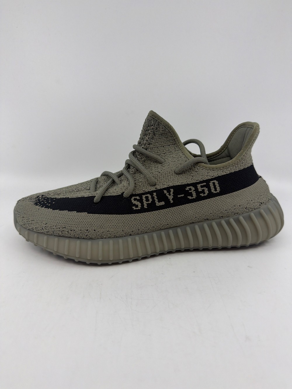 *USED* YEEZY BOOST 350 V2 - GRANITE
