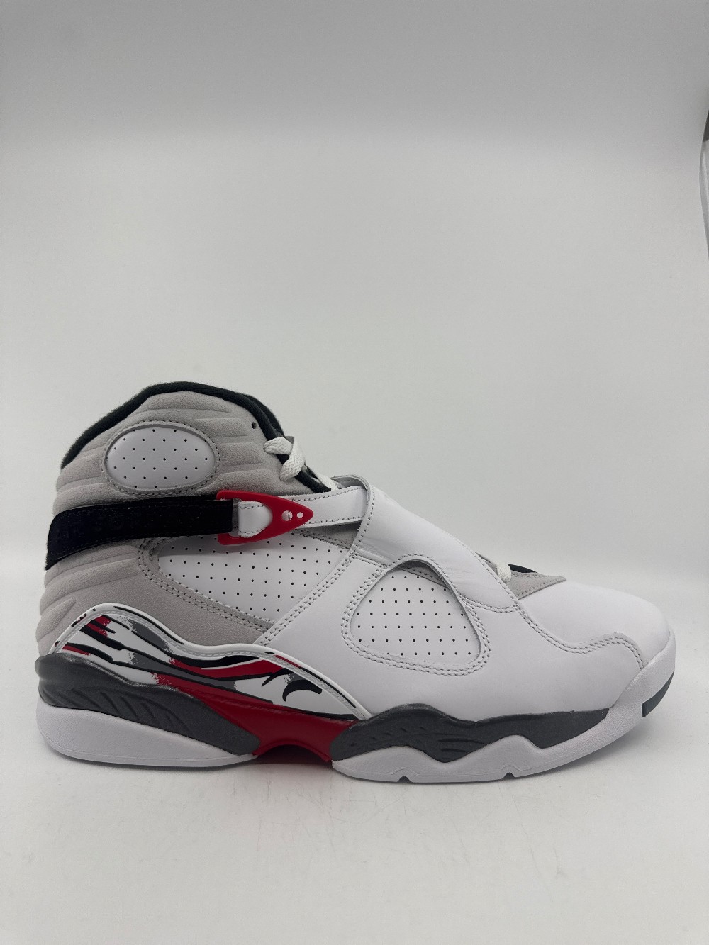 AJ 8 - WHITE TRUE RED (2025)