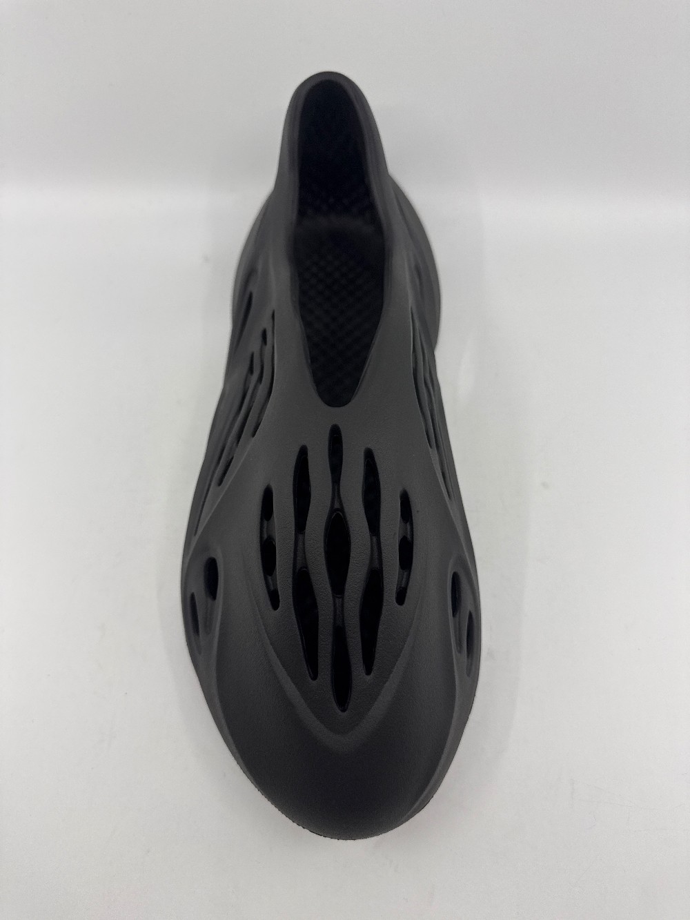YEEZY FOAM RUNNER - ONYX