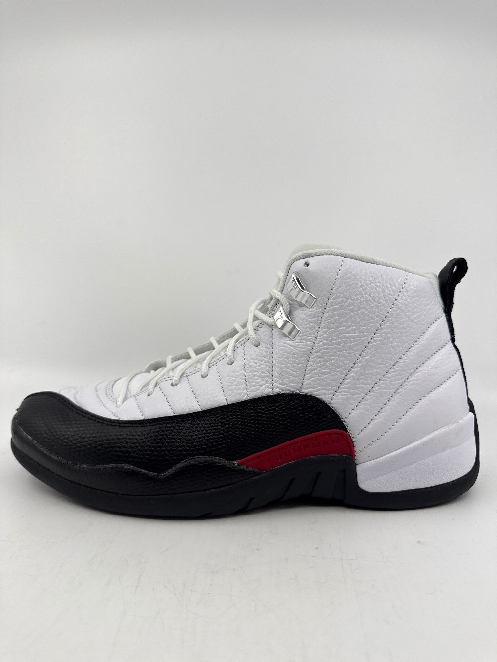 *USED/REP BOX* AJ 12 - TAXI FLIP