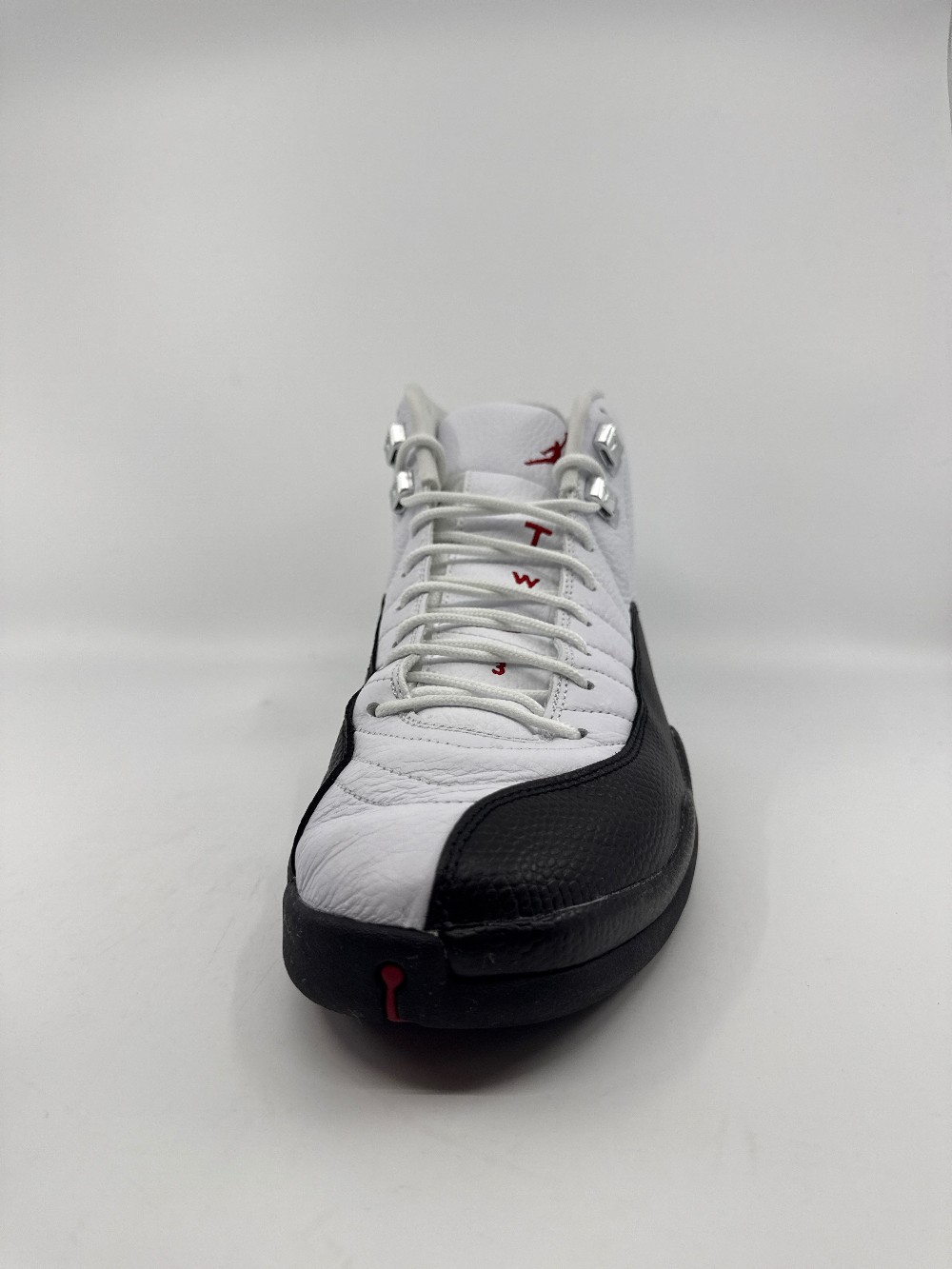 *USED/REP BOX* AJ 12 - TAXI FLIP