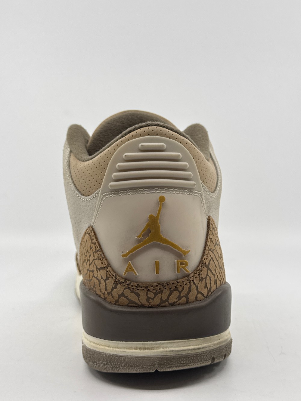 *USED/NO BOX* AJ 3 - PALOMINO