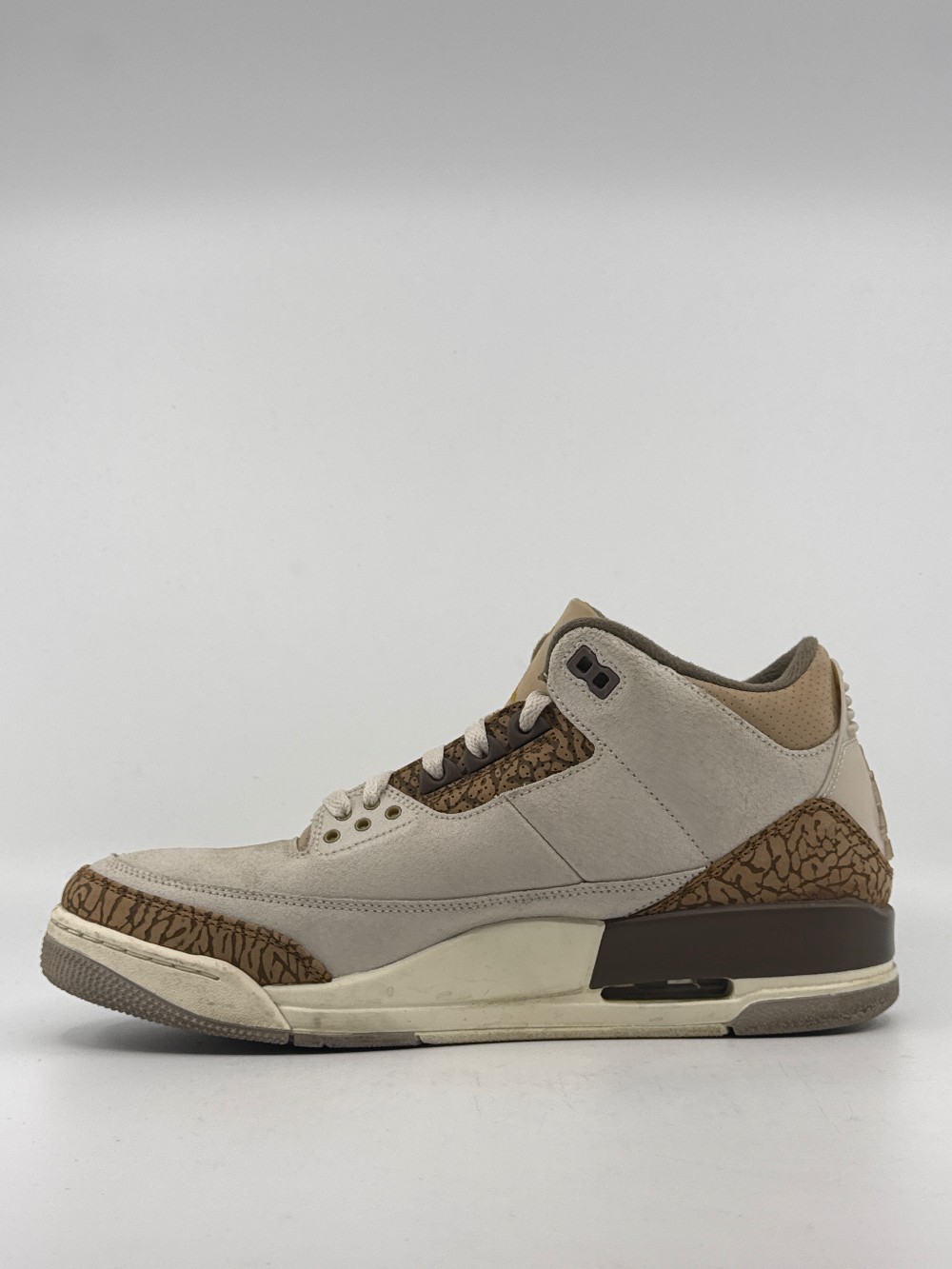 *USED/NO BOX* AJ 3 - PALOMINO