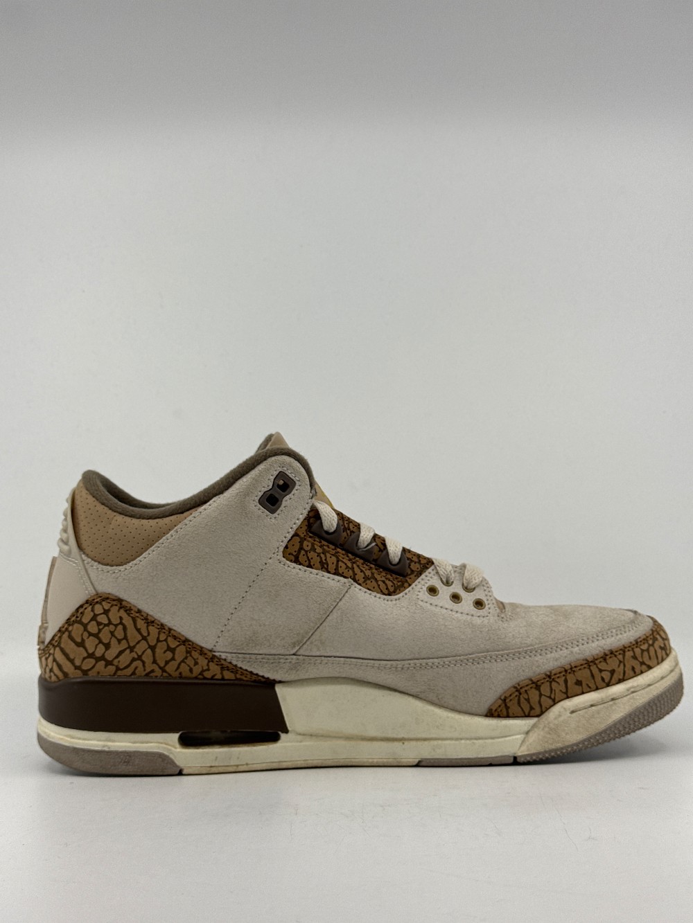 *USED/NO BOX* AJ 3 - PALOMINO