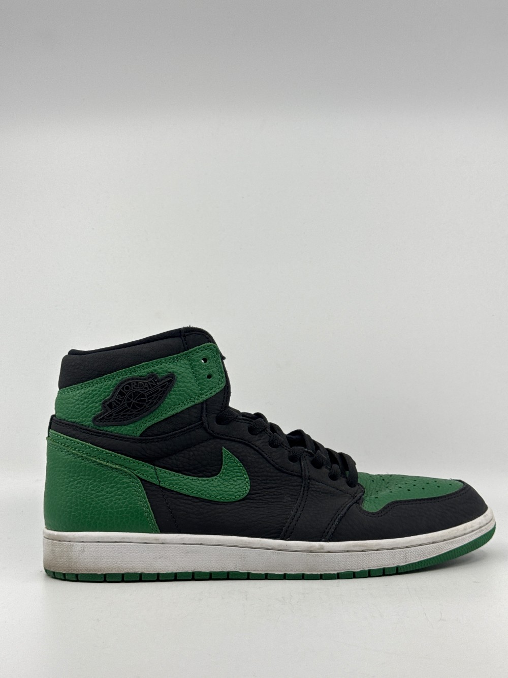 *USED/NO BOX* AJ 1 - PINE GREEN BLACK