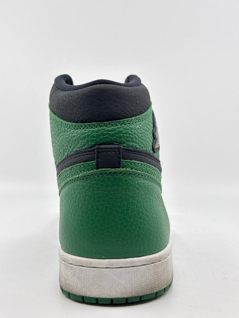 *USED/NO BOX* AJ 1 - PINE GREEN BLACK