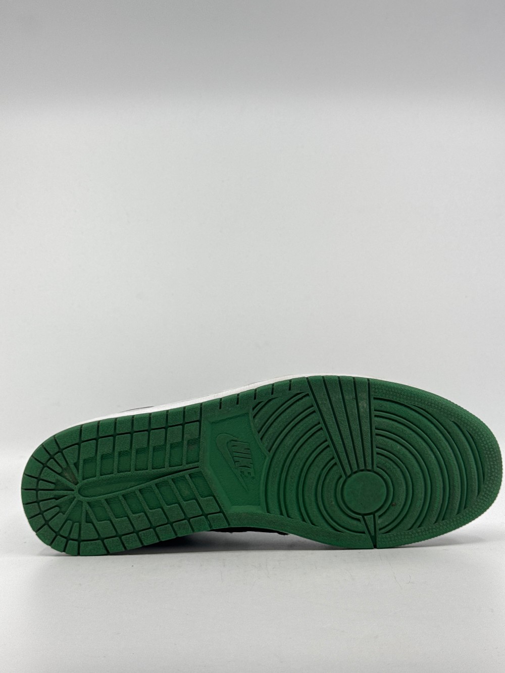 *USED/NO BOX* AJ 1 - PINE GREEN BLACK