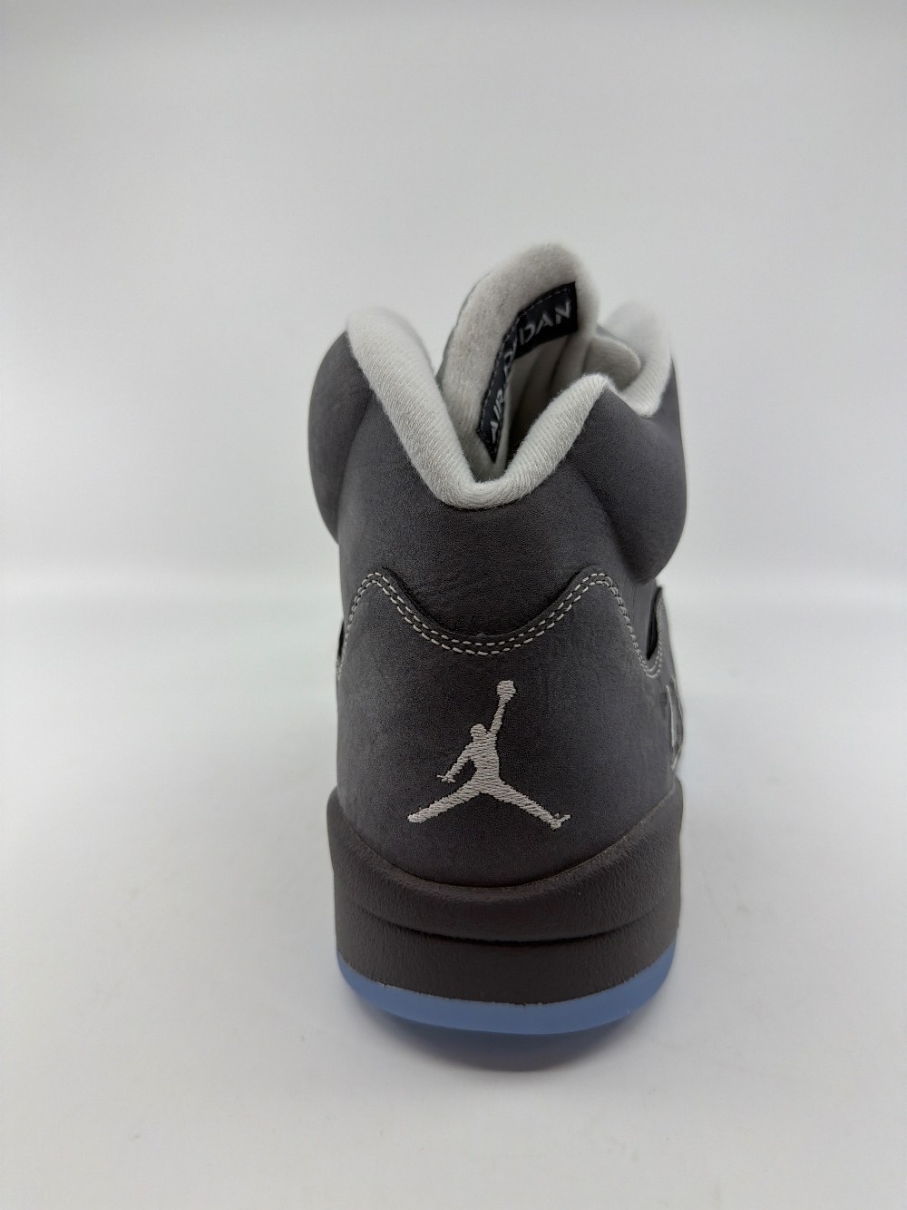 AJ 5 - WOLF GREY (2026)