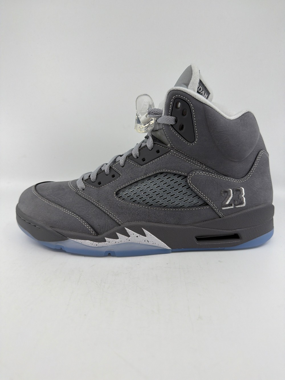 AJ 5 - WOLF GREY (2026)