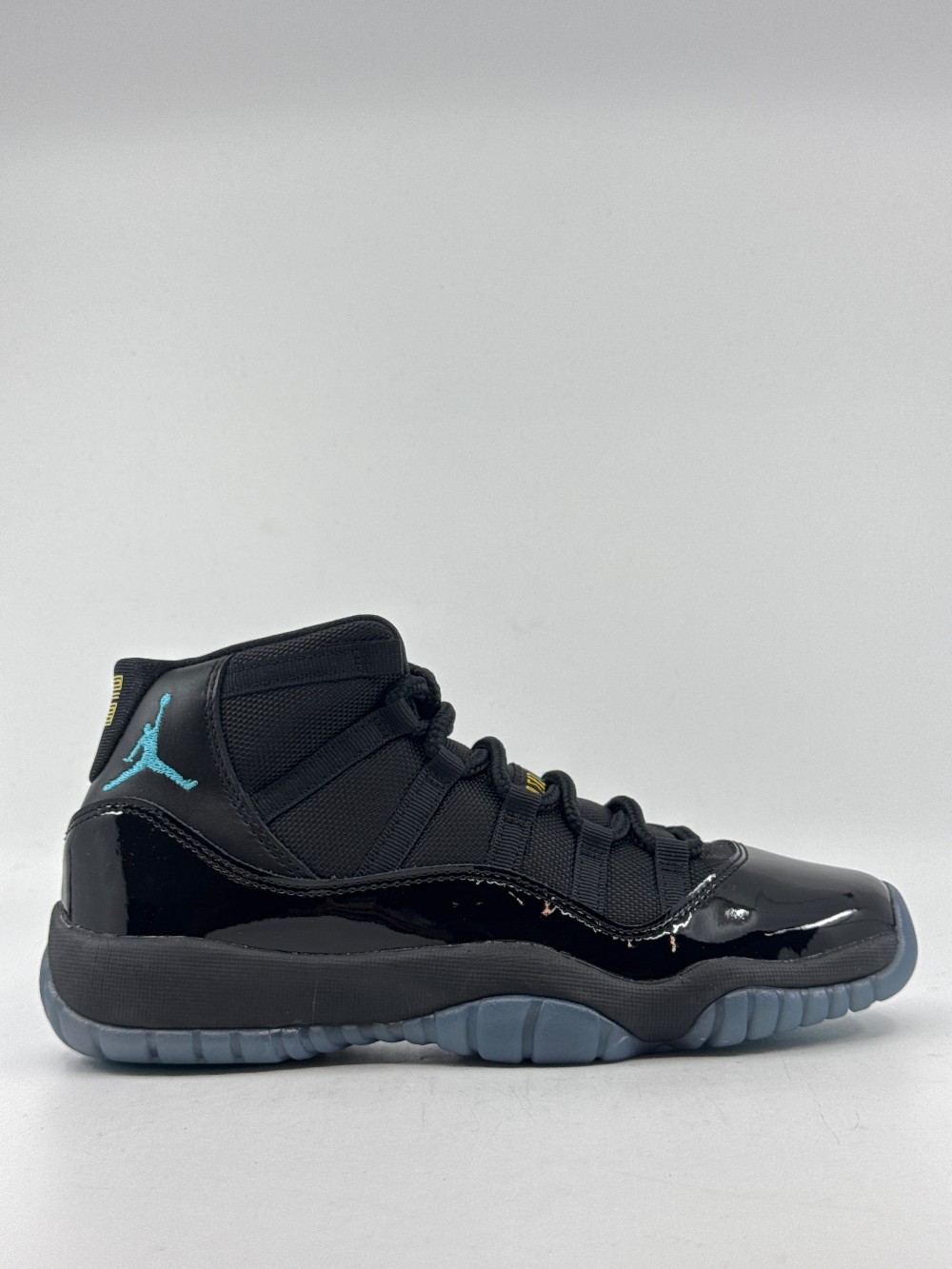 AJ 11 (GS) - GAMMA BLUE (2025)