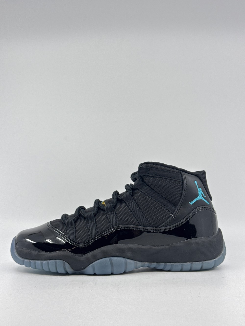 AJ 11 (GS) - GAMMA BLUE (2025)