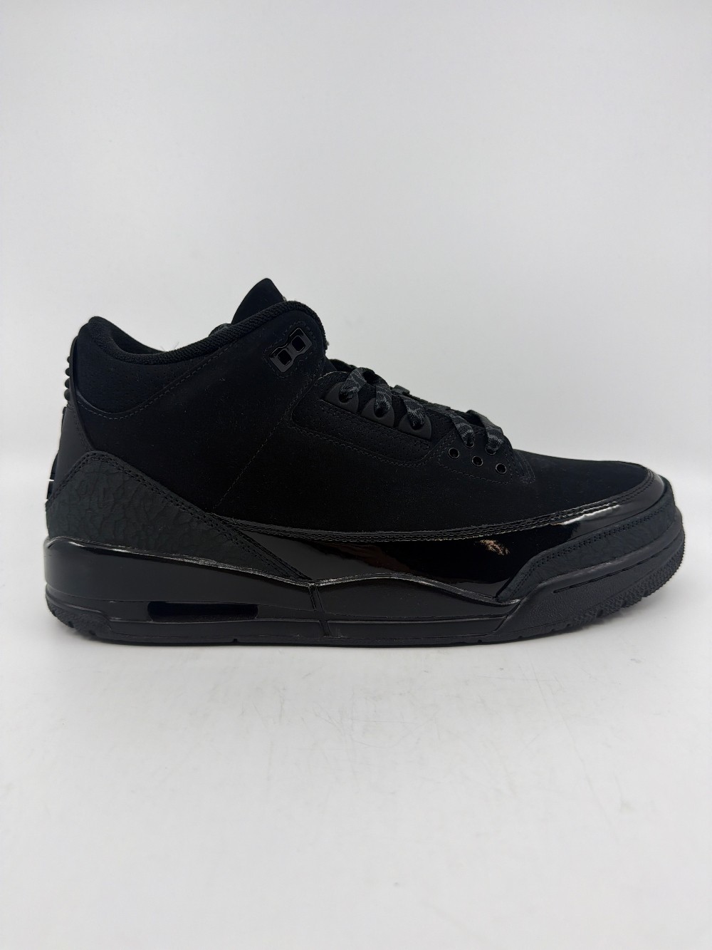 *USED* AJ 3 - BLACK CAT (2025)