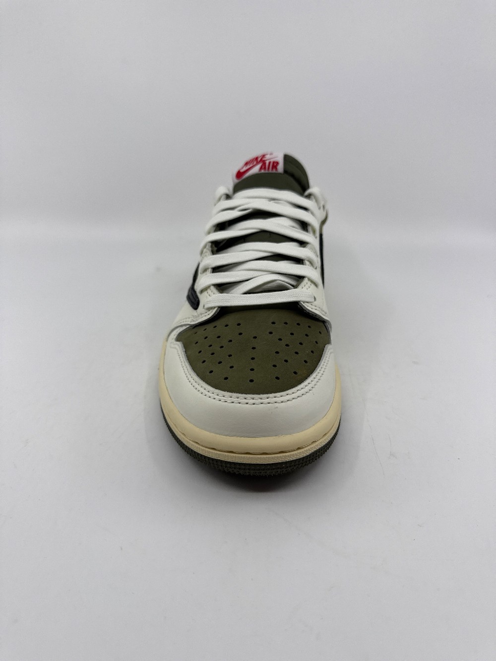AJ 1 LOW X TRAVIS SCOTT - MEDIUM OLIVE