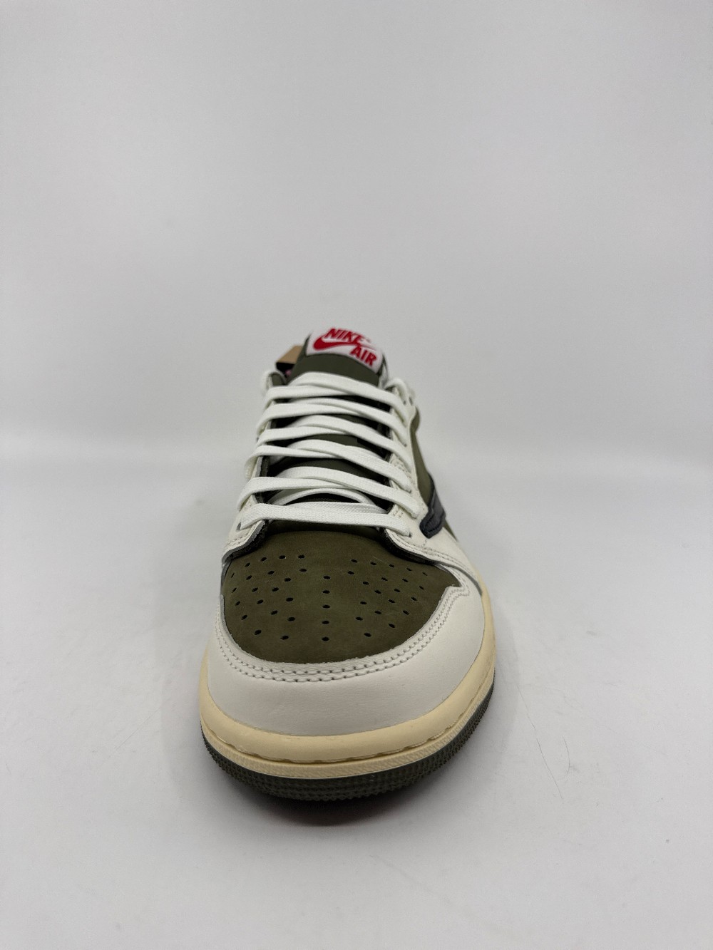 AJ 1 LOW X TRAVIS SCOTT - MEDIUM OLIVE
