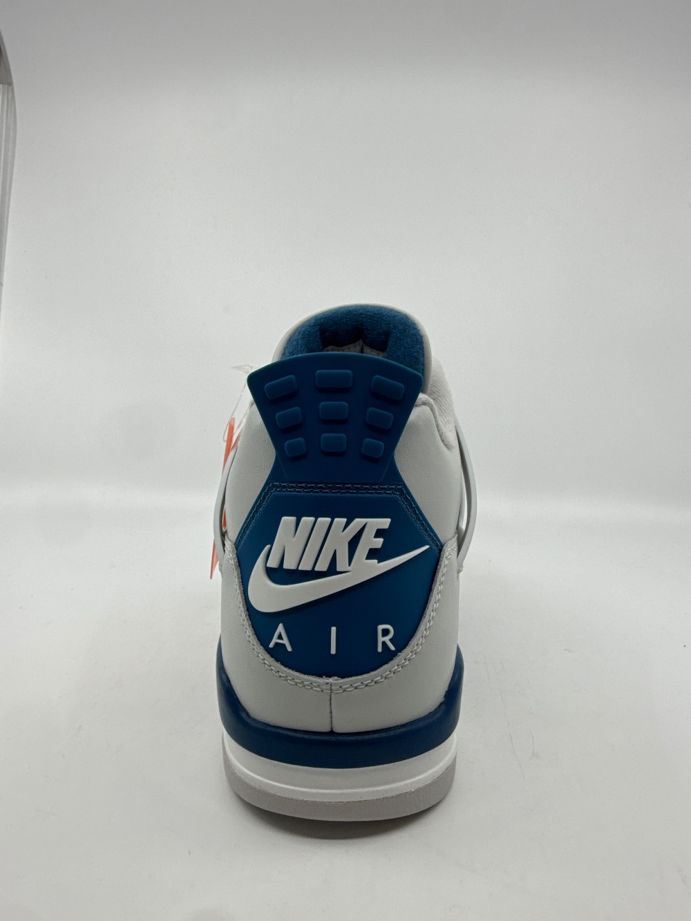 AJ 4 - MILITARY BLUE (2024)