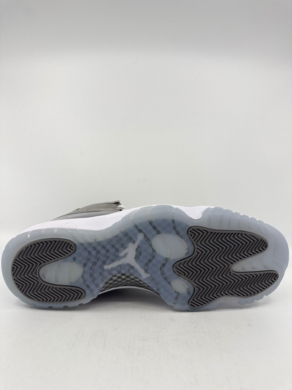 AJ 11 - COOL GREY (2021)