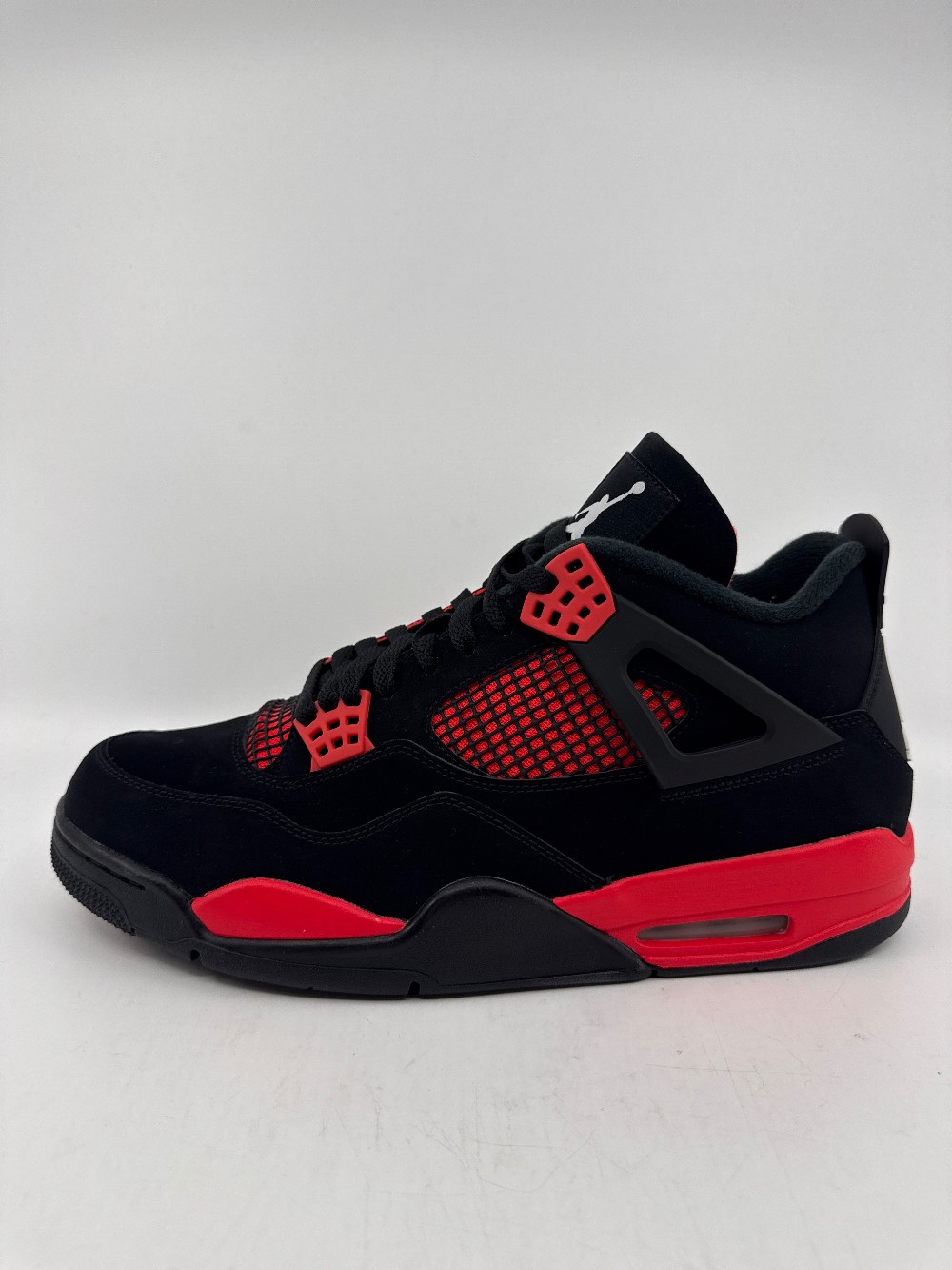 AJ 4 - RED THUNDER