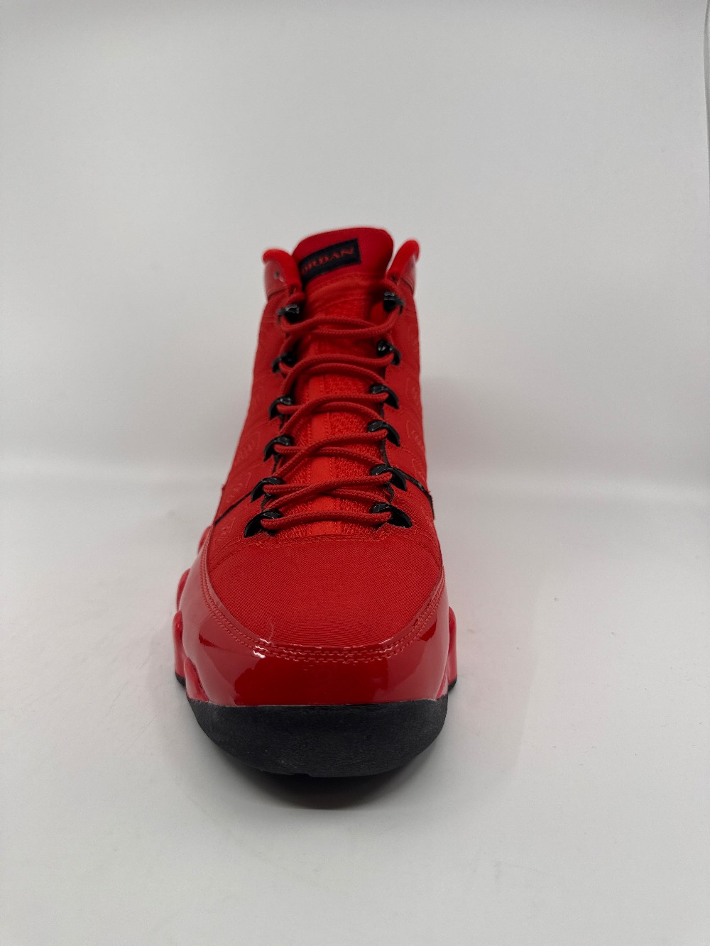AJ 9 - CHILE RED