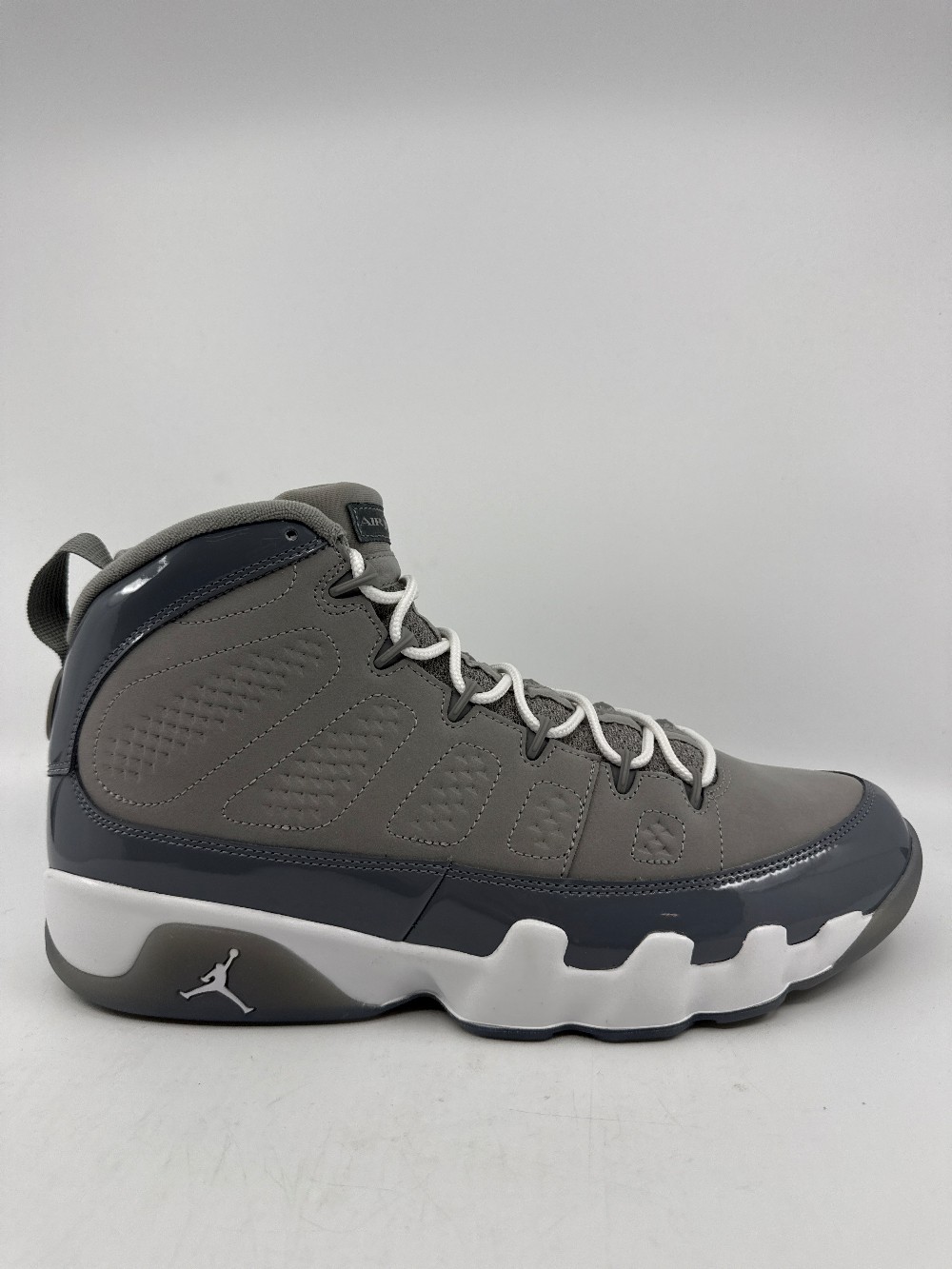 AJ 9 - COOL GREY (2025)