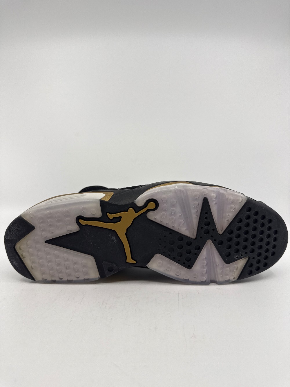 AJ 6 - DMP (2020)