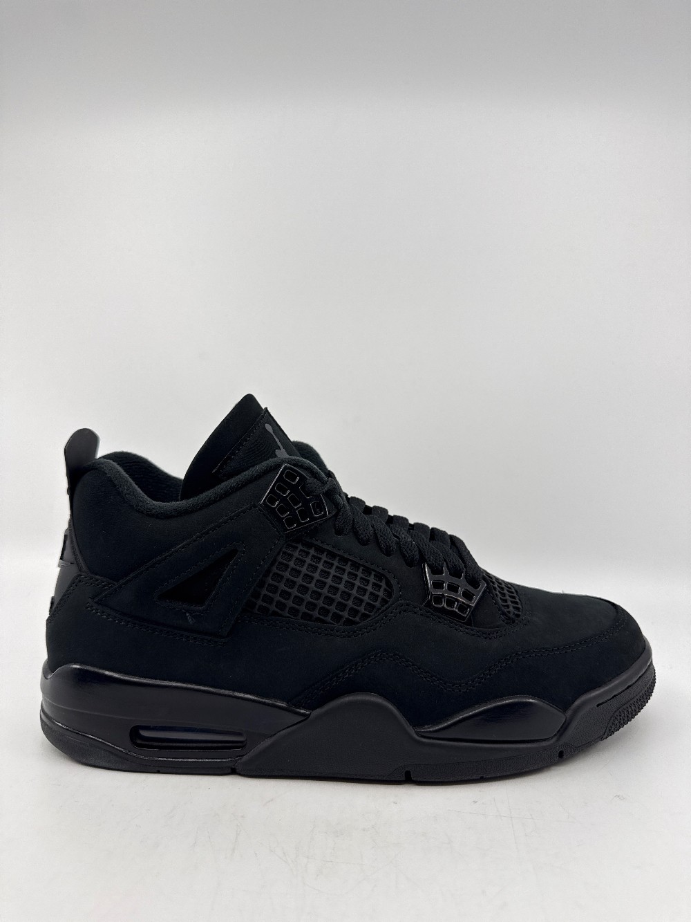 *USED* AJ 4 - BLACK CAT (2025)