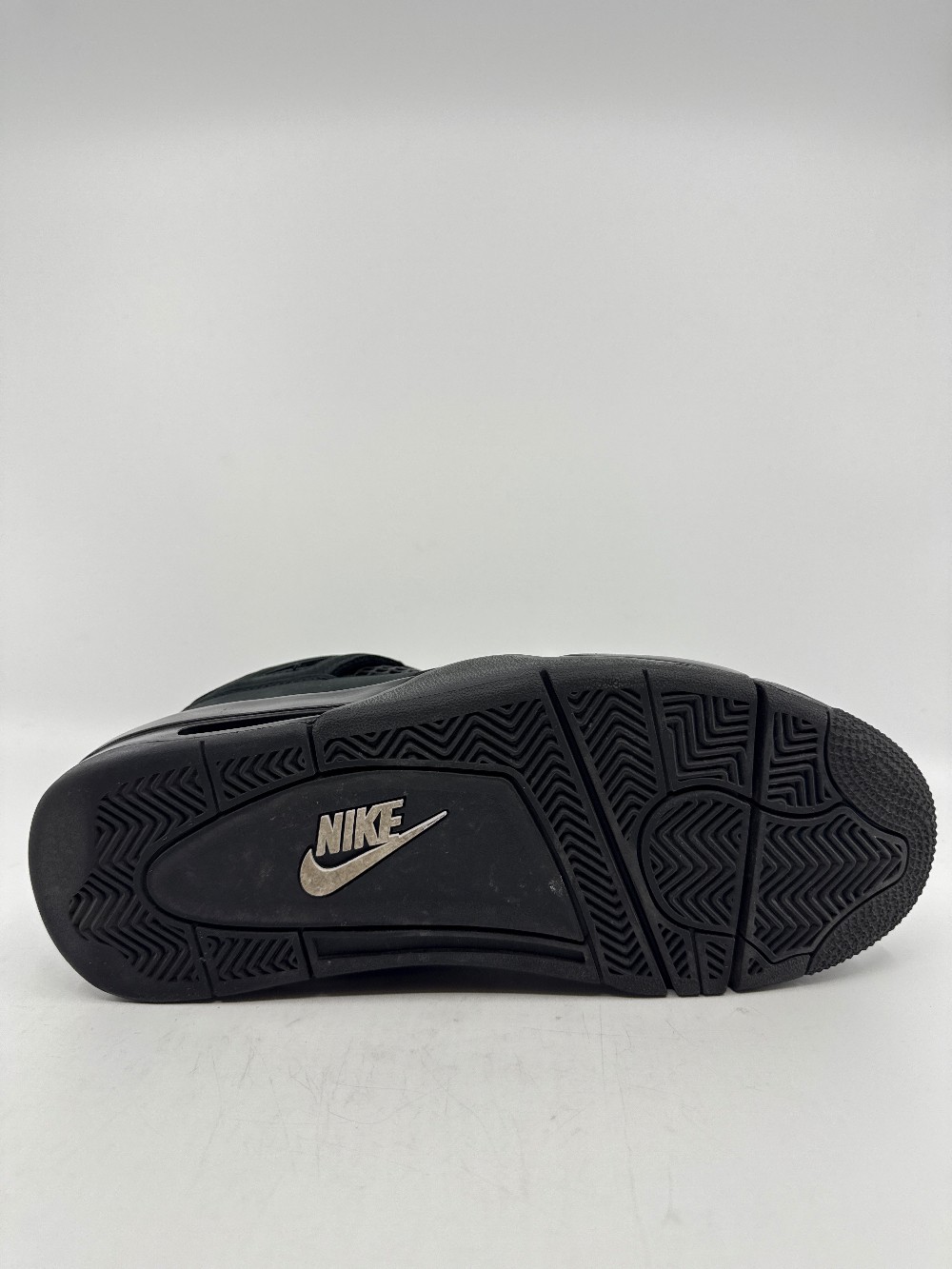 *USED* AJ 4 - BLACK CAT (2025)