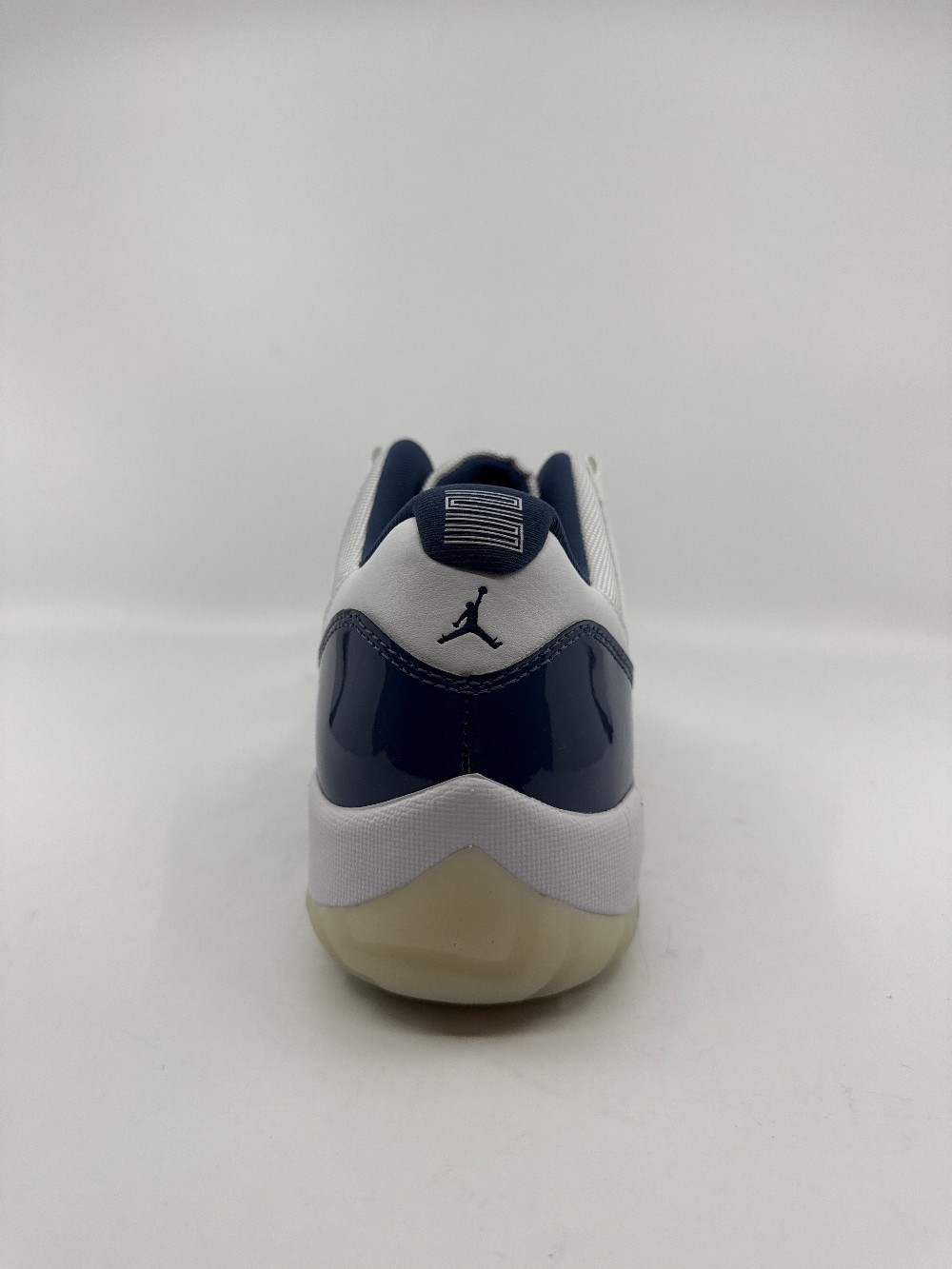 AJ 11 LOW - DIFFUSED BLUE