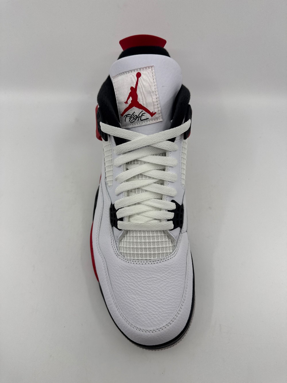 AJ 4 - RED CEMENT