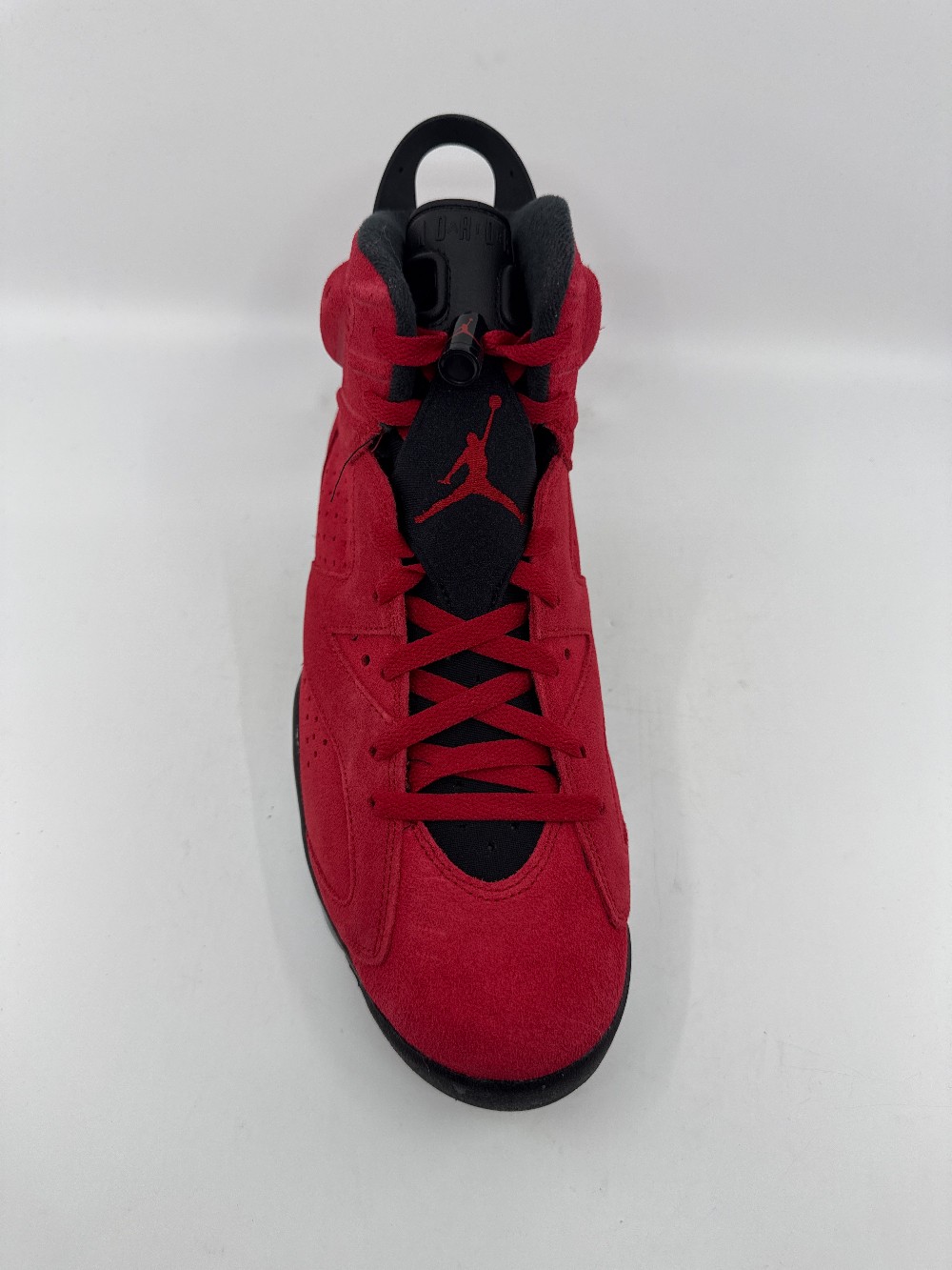 AJ 6 - TORO BRAVO