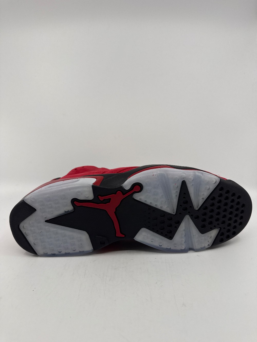 AJ 6 - TORO BRAVO