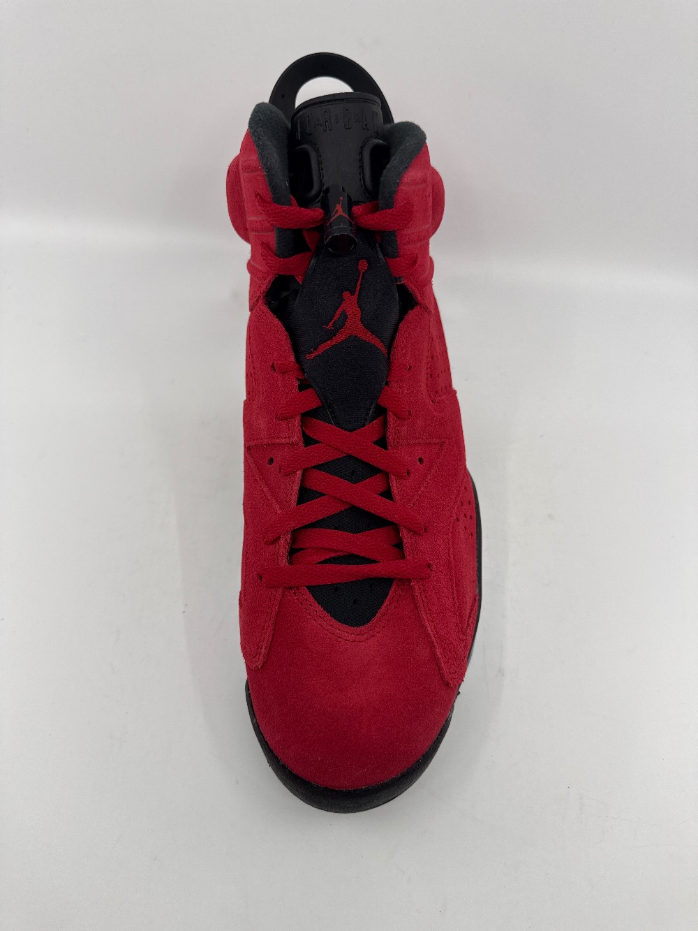 AJ 6 - TORO BRAVO