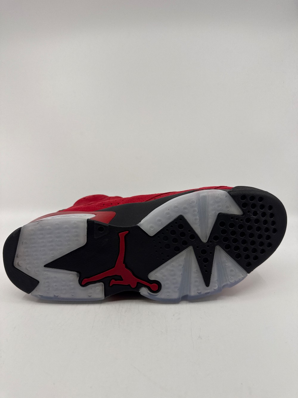 AJ 6 - TORO BRAVO