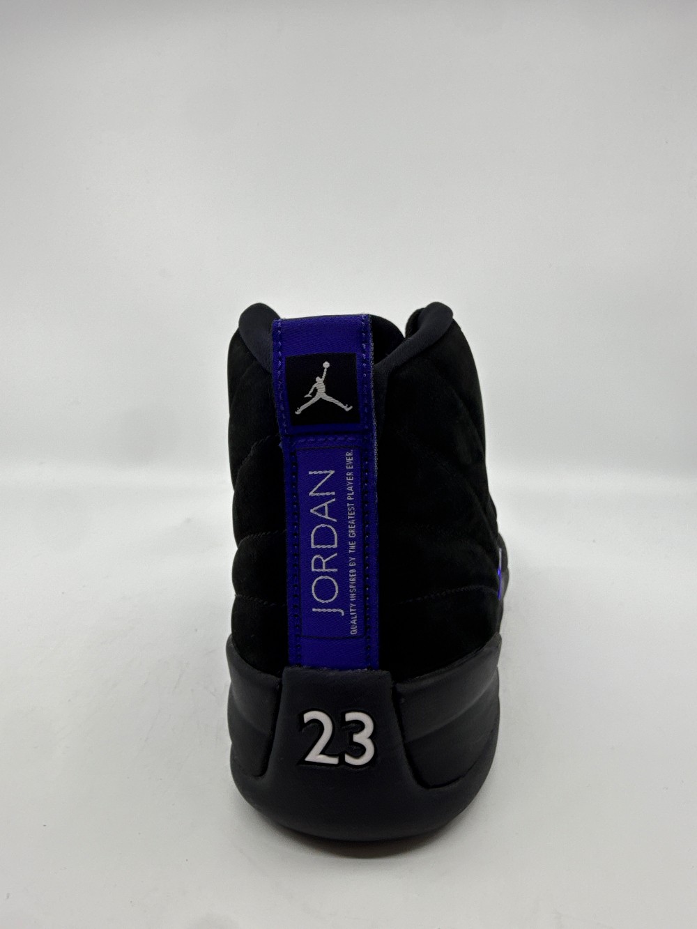 AJ 12 - BLACK DARK CONCORD