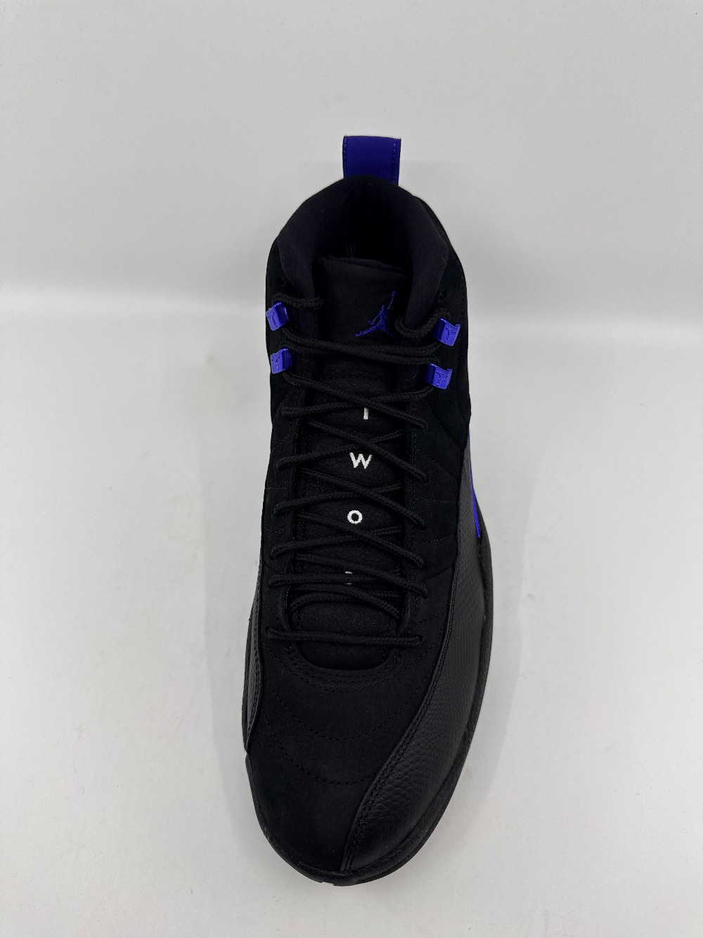 AJ 12 - BLACK DARK CONCORD