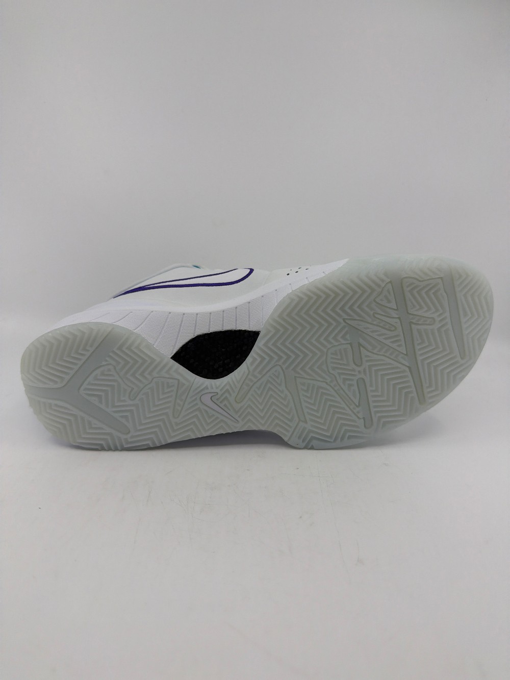 NIKE KOBE 4 PROTRO - DRAFT DAY PACK - CHARLOTTE HORNETS