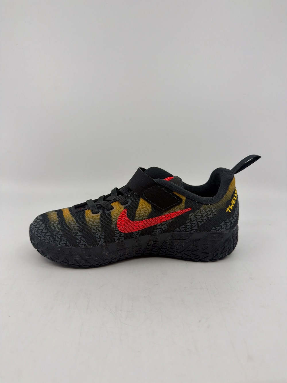 NIKE JA 2 (PS) - JURASSIC PARK RAPTOR