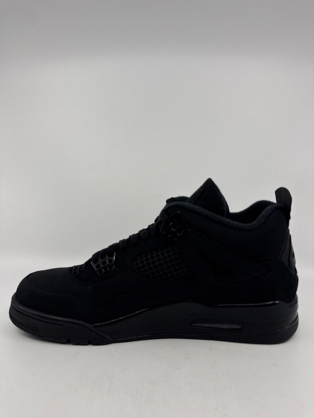 *USED* AJ 4 - BLACK CAT (2025)