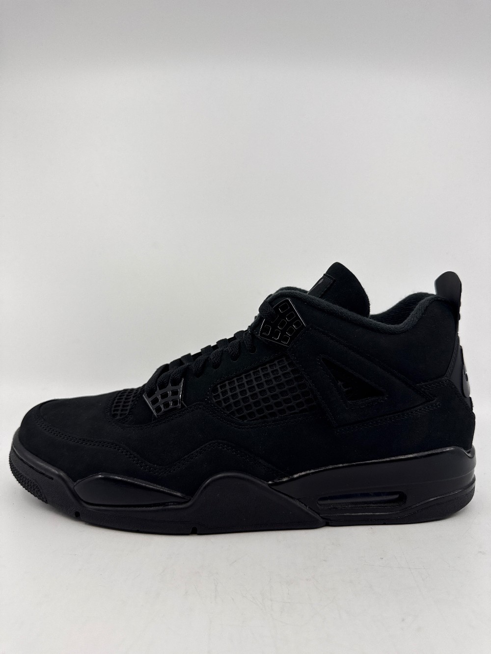 *USED* AJ 4 - BLACK CAT (2025)