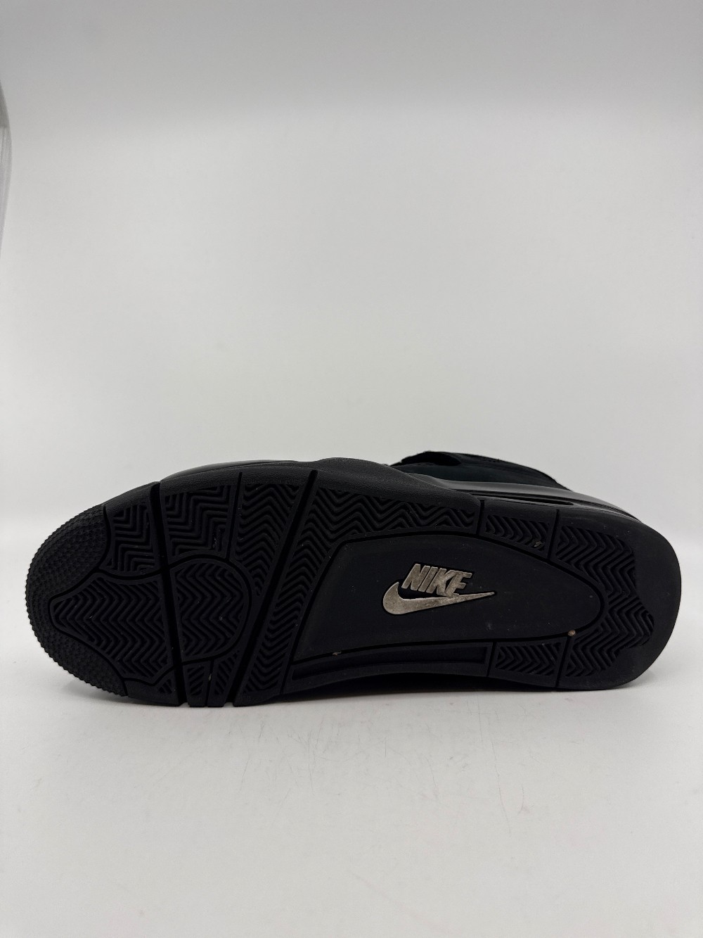 *USED* AJ 4 - BLACK CAT (2025)