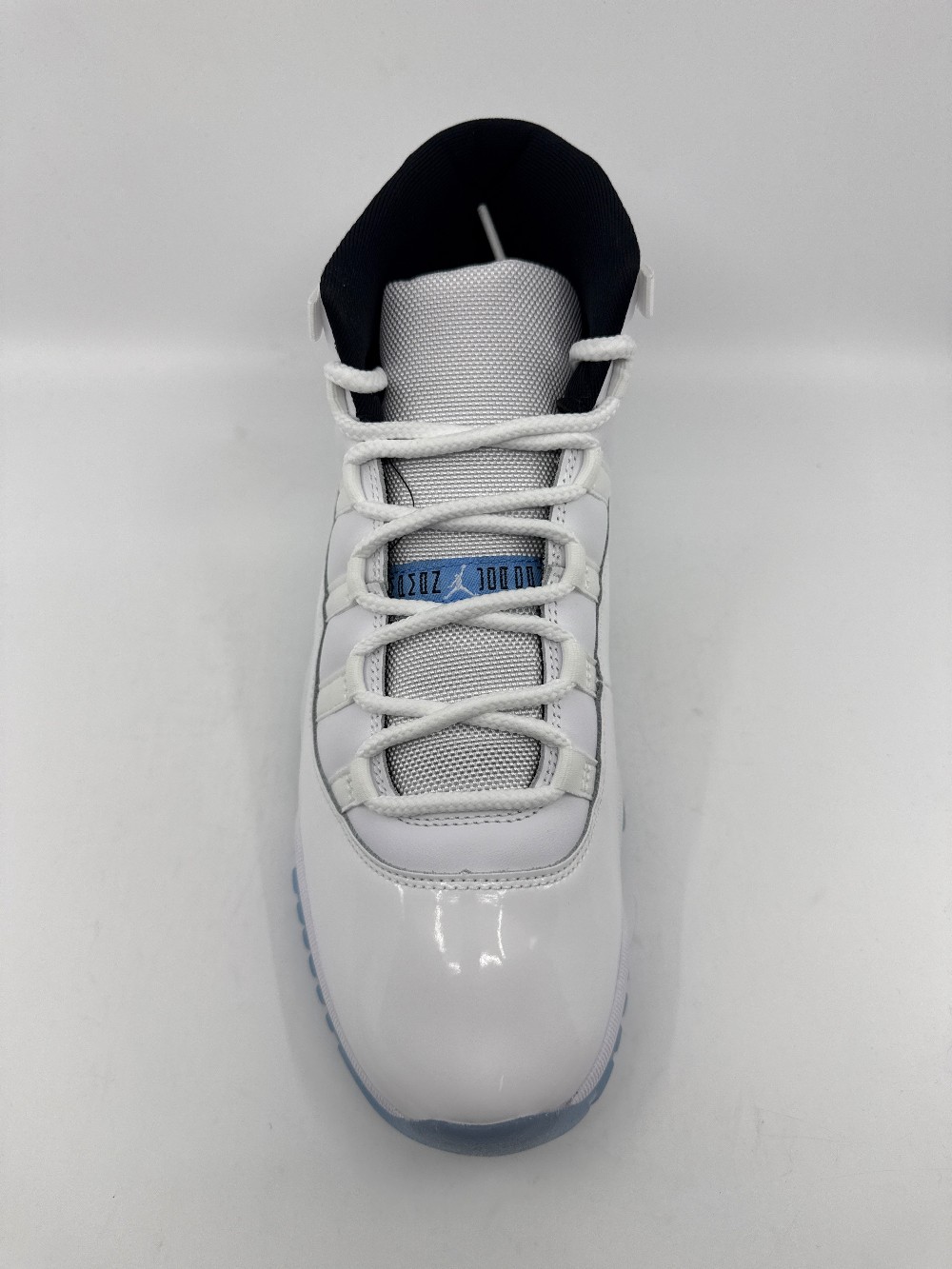 AJ 11 - LEGEND BLUE (2024)
