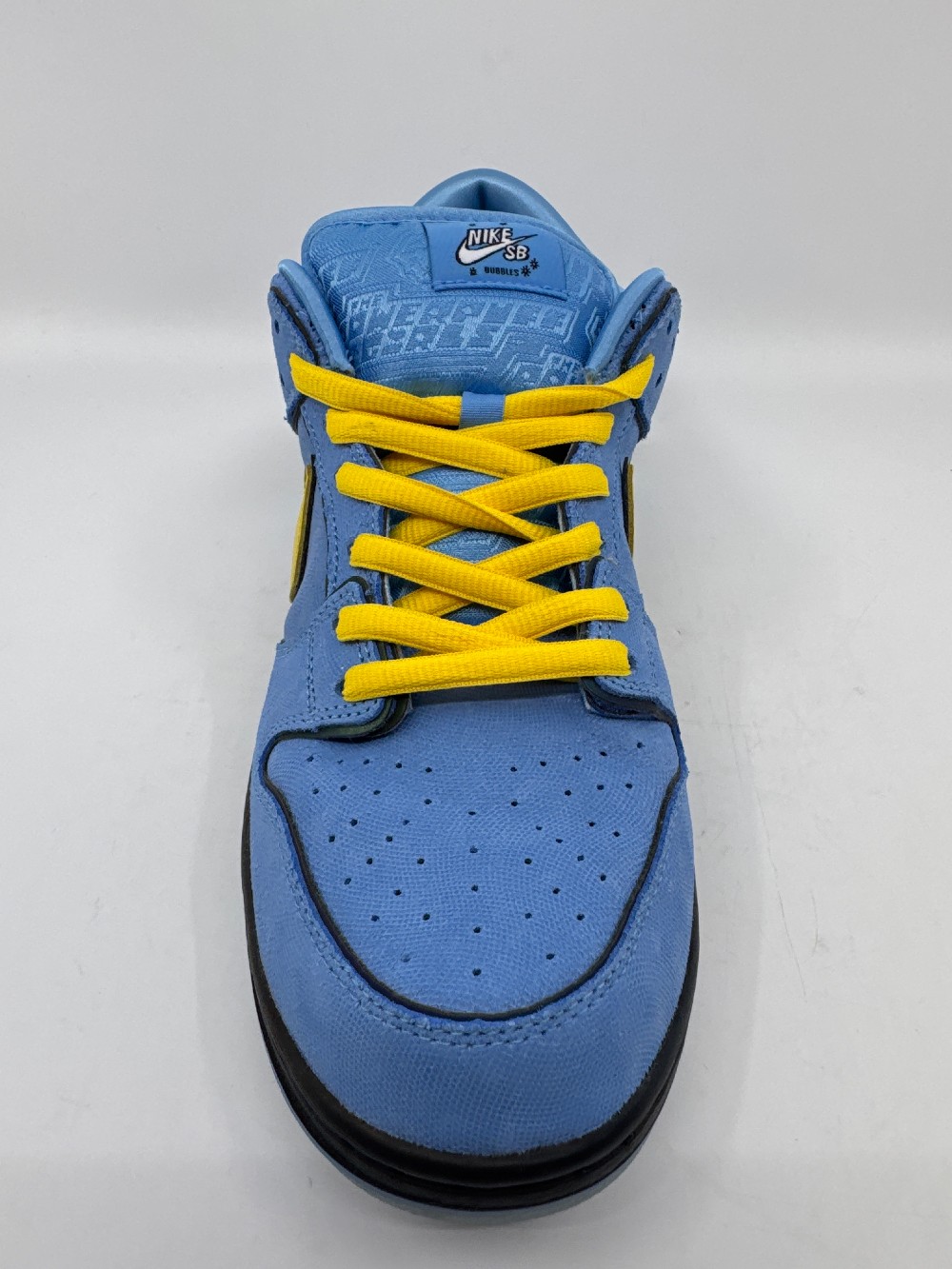 *USED* NIKE SB DUNK LOW - THE POWERPUFF GIRLS BUBBLES