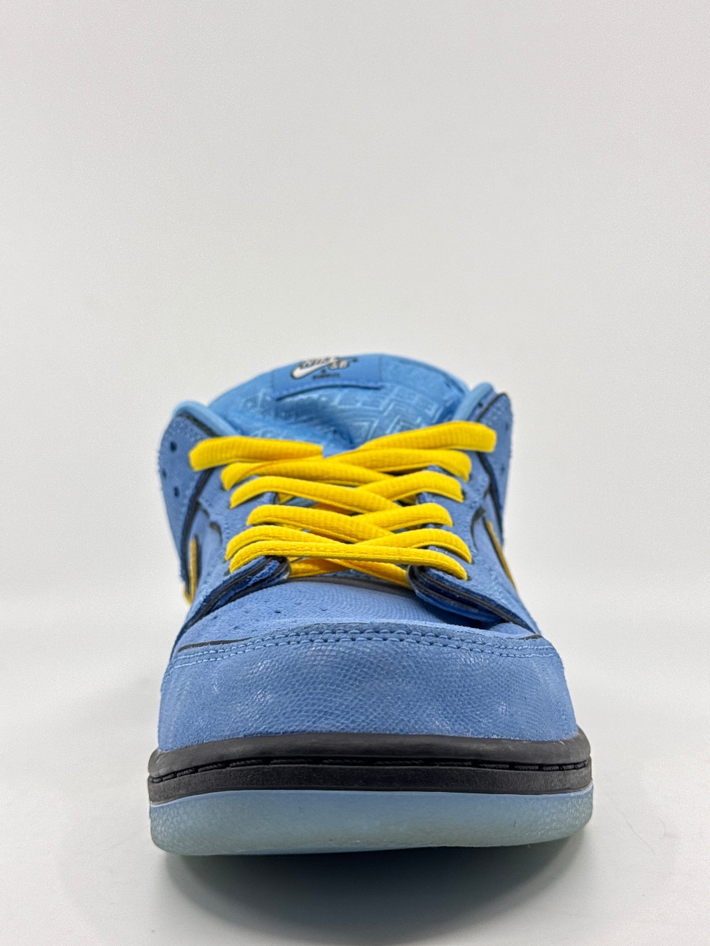 *USED* NIKE SB DUNK LOW - THE POWERPUFF GIRLS BUBBLES