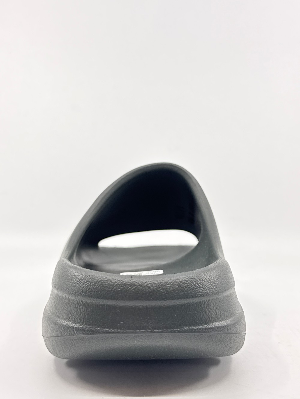 ADIDAS YEEZY SLIDE - DARK ONYX