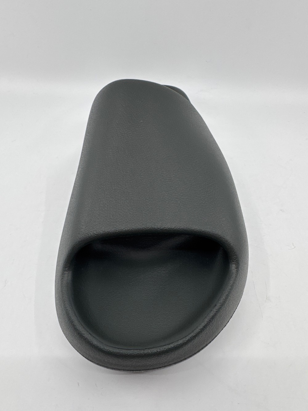 ADIDAS YEEZY SLIDE - DARK ONYX