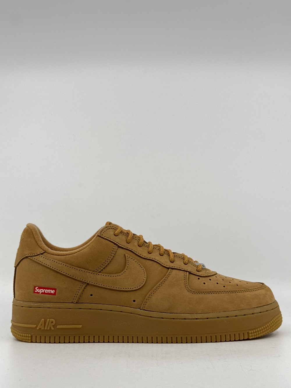 NIKE AIR FORCE 1 LOW X SUPREME - WHEAT